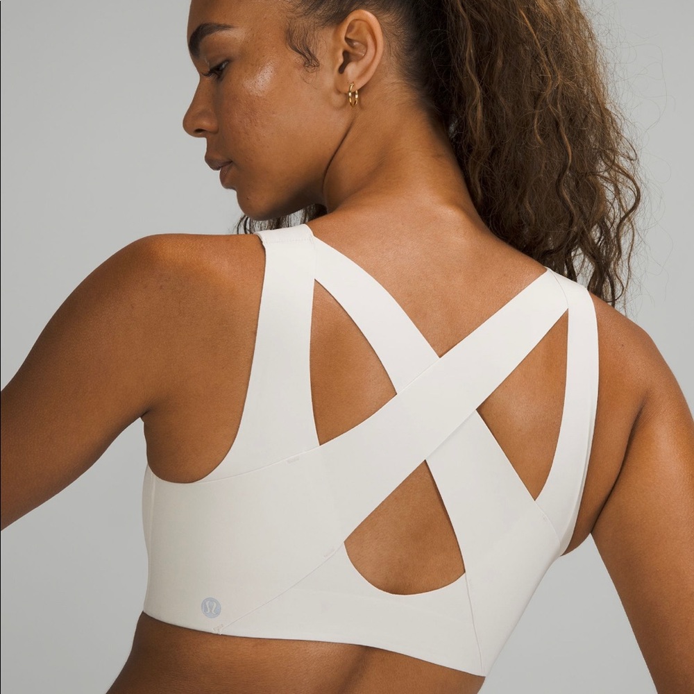 Lululemon Athletics Enlite zip front purple size 34D high support sport bra